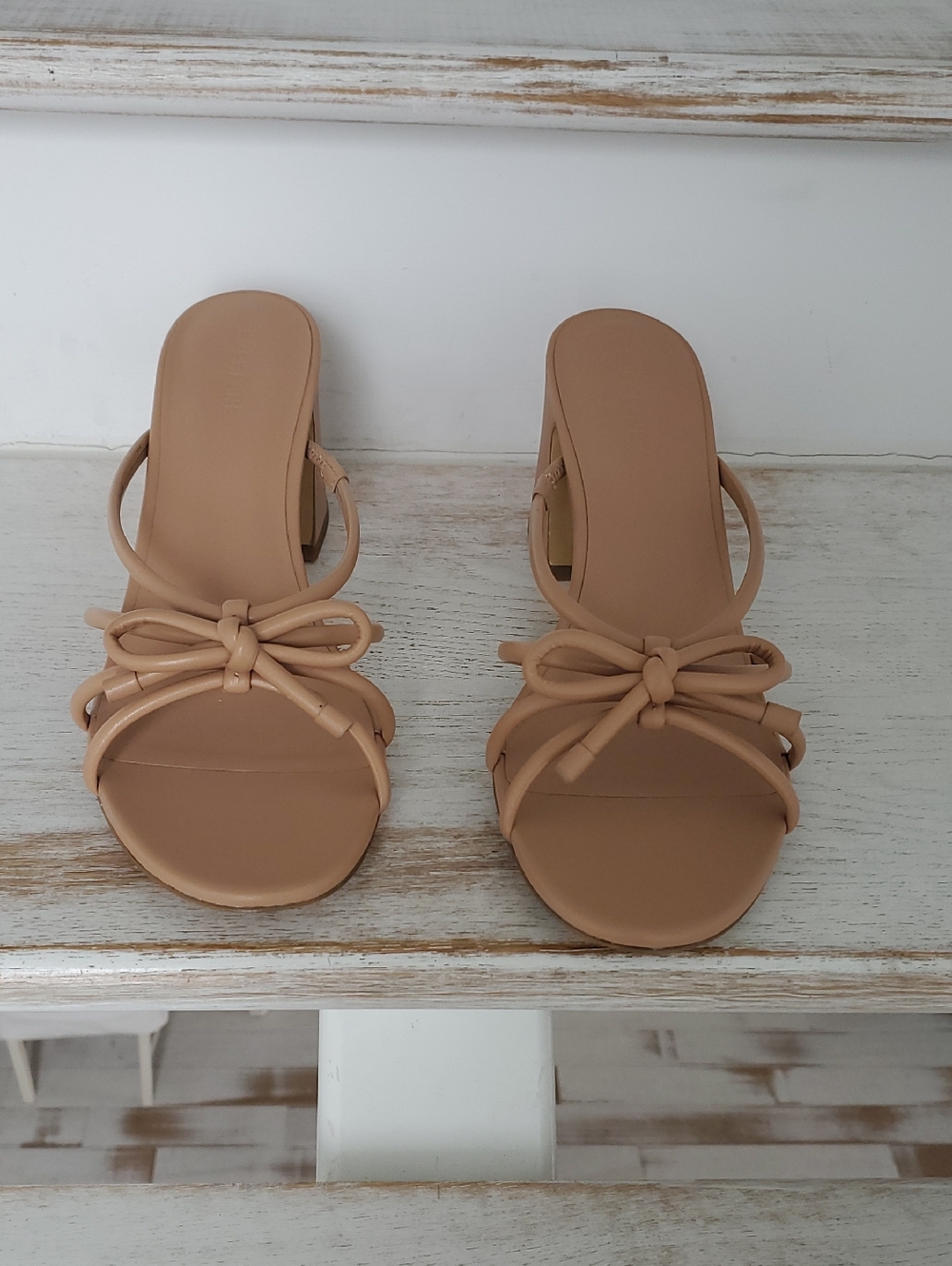 Everlane Tan Bow-Strap Slide Heels
